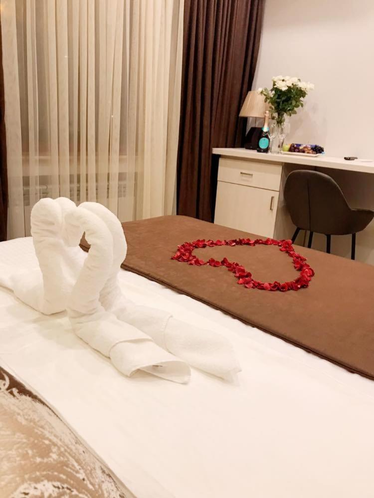 4Room Hotel Erivan Dış mekan fotoğraf
