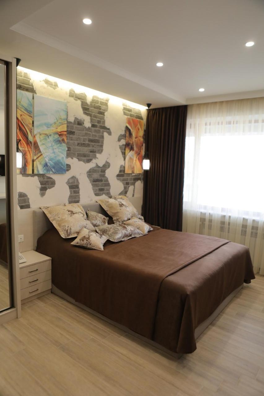 4Room Hotel Erivan Dış mekan fotoğraf