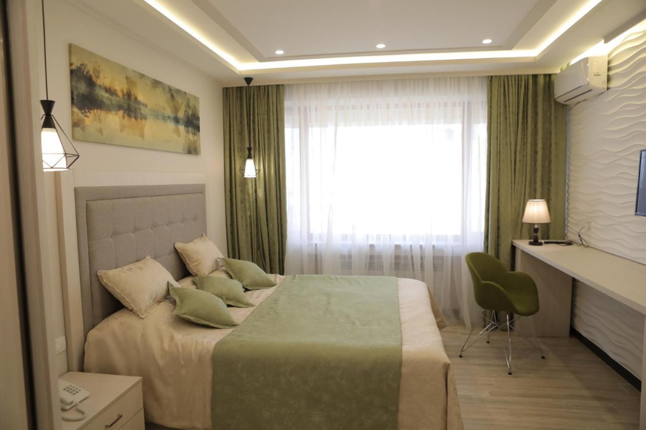 4Room Hotel Erivan Dış mekan fotoğraf