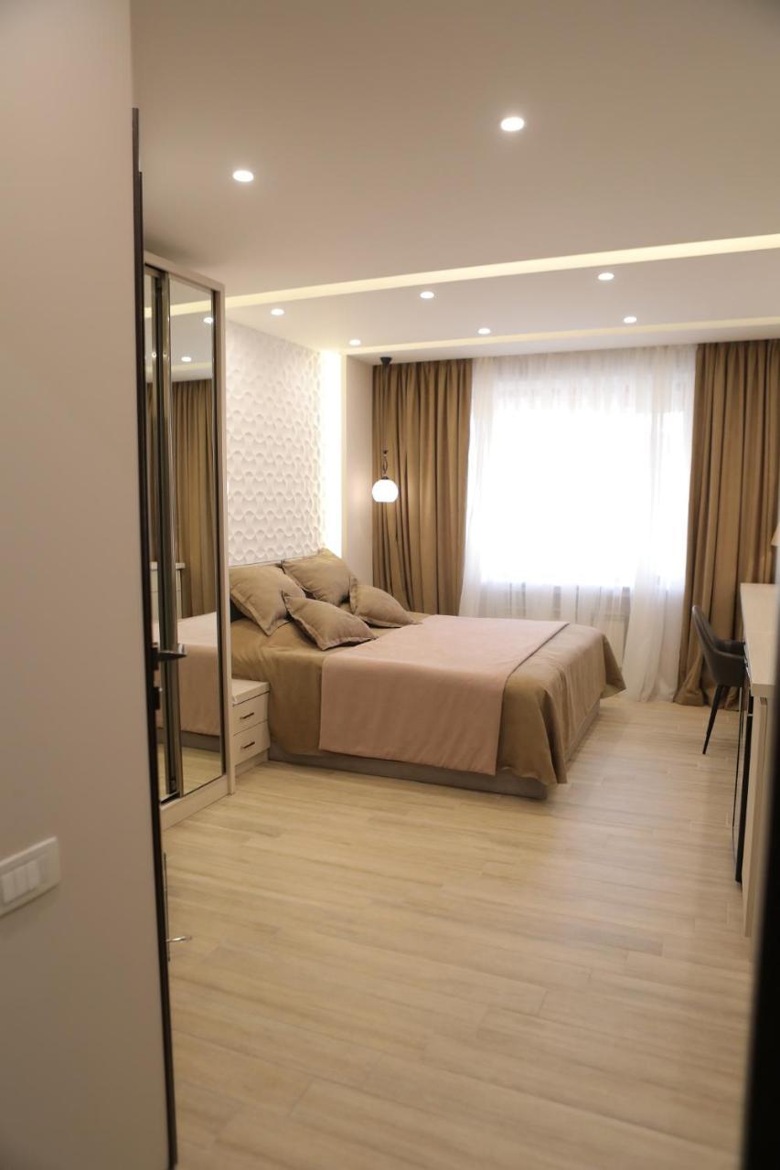 4Room Hotel Erivan Dış mekan fotoğraf